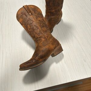 Roper Riley Women’s Tan Leather Cowboy Boots